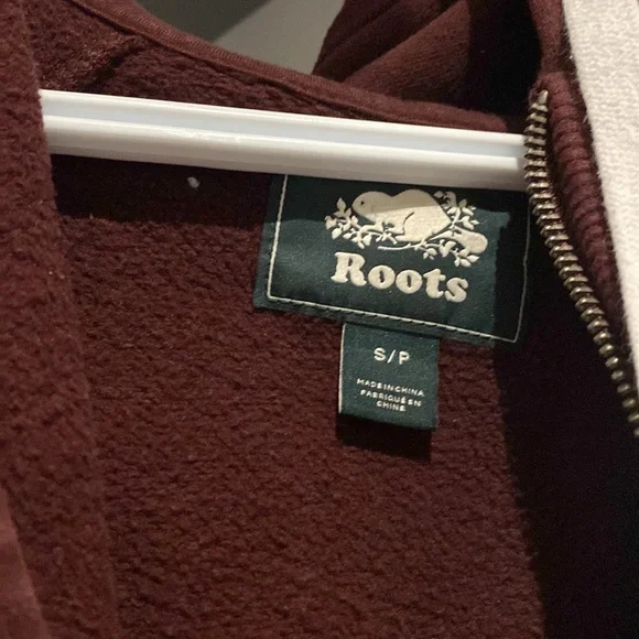 Roots Zip-up - Picture 2 of 3